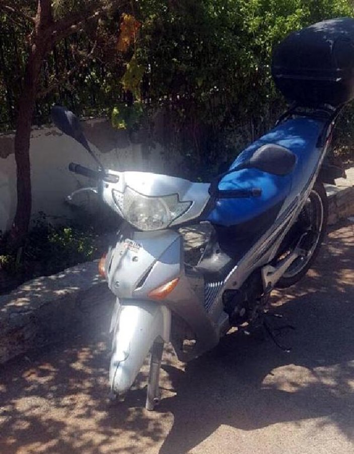 Motosikletin sadece ön tekerleğini çaldılar