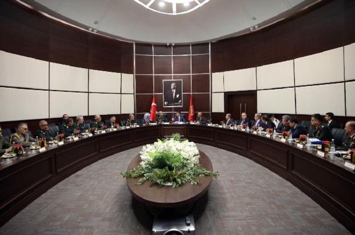 İran Genelkurmayından Türkiye'ye 9 komutanla ziyaret