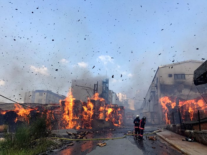Halkalı'da fabrika yangını