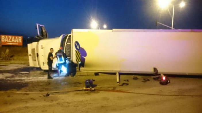 Alanya'da tur otobüsü TIR ile çarpıştı: 1 ölü, 12 yaralı