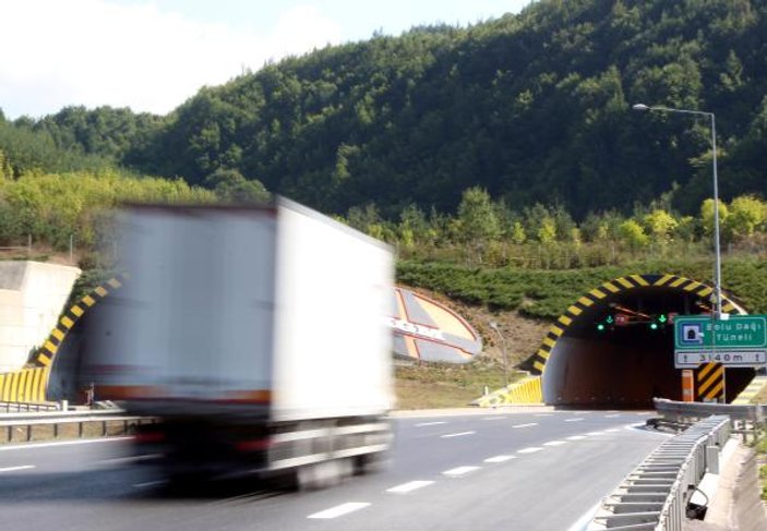 Bolu Dağı Tüneli'nin İstanbul yönü açıldı