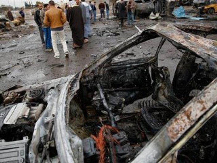 Bağdat'ta bombalı saldırı: 5 ölü