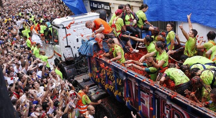 İspanya'da La Tomatina festivali