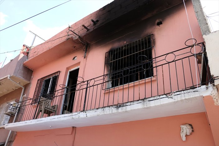 Adana'da eşine kızan kadın evi yaktı