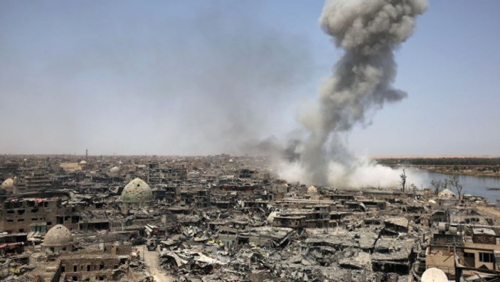 Musul'da enkazın altından binlerce ceset çıktı