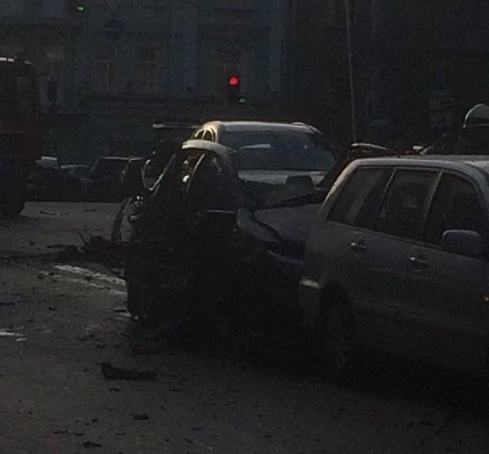Kiev'de otomobil patladı