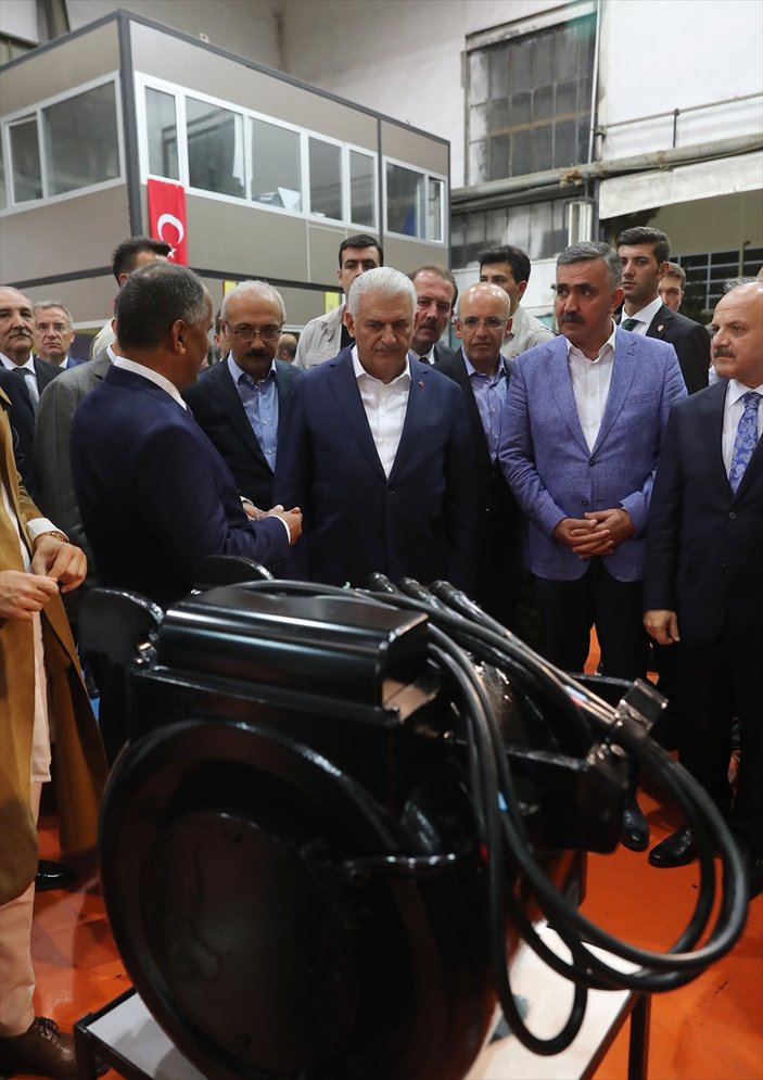 Başbakan Yıldırım TÜLOMSAŞ'ı ziyaret etti