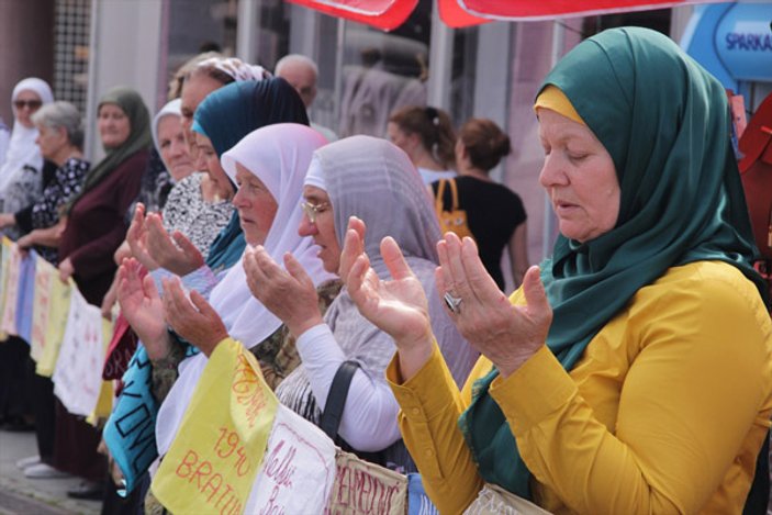 Srebrenitsalı anneler, Arakan için yürüdü