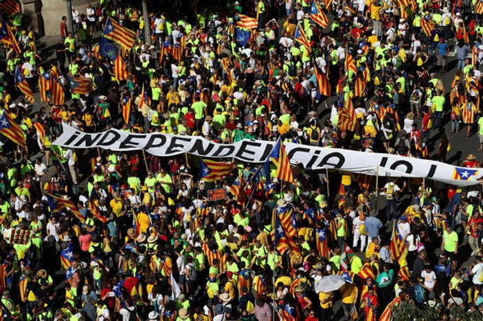Katalonya'nın bağımsızlığı İspanya ekonomisine tehdit