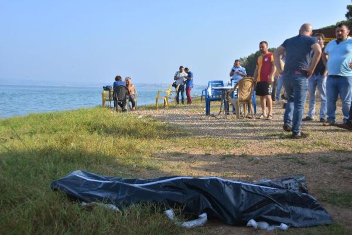 Arkadaşlarıyla Seyhan Baraj Gölü'ne giren genç boğuldu