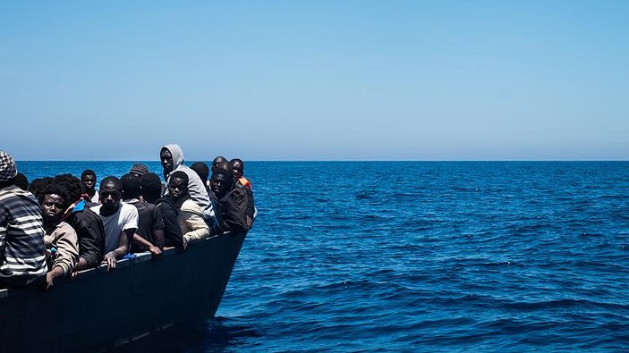 Libya sahillerinde 1047 göçmen kurtarıldı