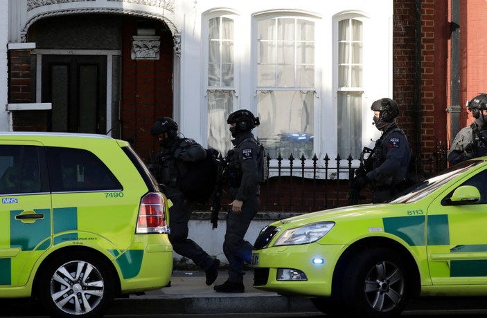 İngiltere'de terör tehdit seviyesi düştü