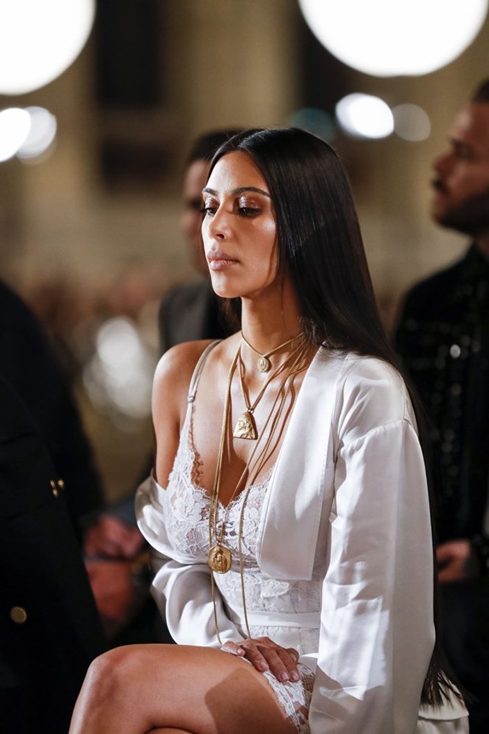 Kim Kardashian'dan kopya itirafı