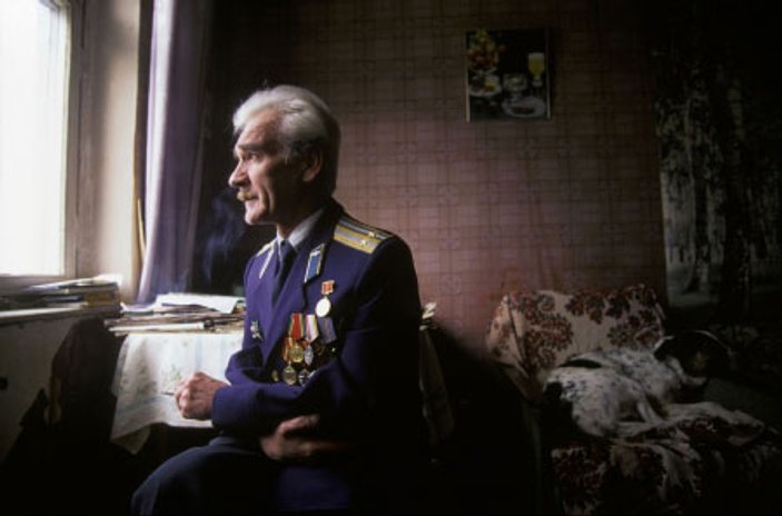 Nükleer savaşı önleyen Rus yarbay Stanislav Petrov öldü