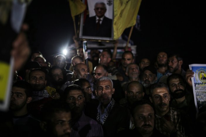 Mahmud Abbas BM'de konuştu Gazze sokakları ayaklandı