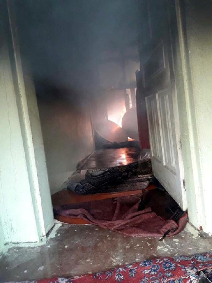 Bartın'da evde yangın: 1 ölü