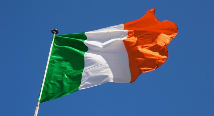 İrlanda'da kürtaj ve kutsal değerlere hakaret referandumu
