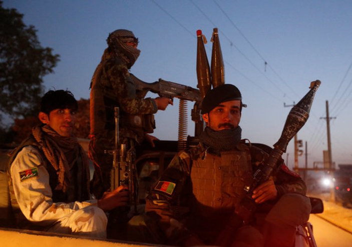 ABD Afganistan'da yine sivilleri vurdu