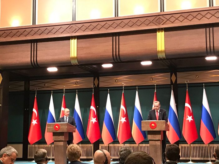 Cumhurbaşkanı Erdoğan ve Putin konuştu
