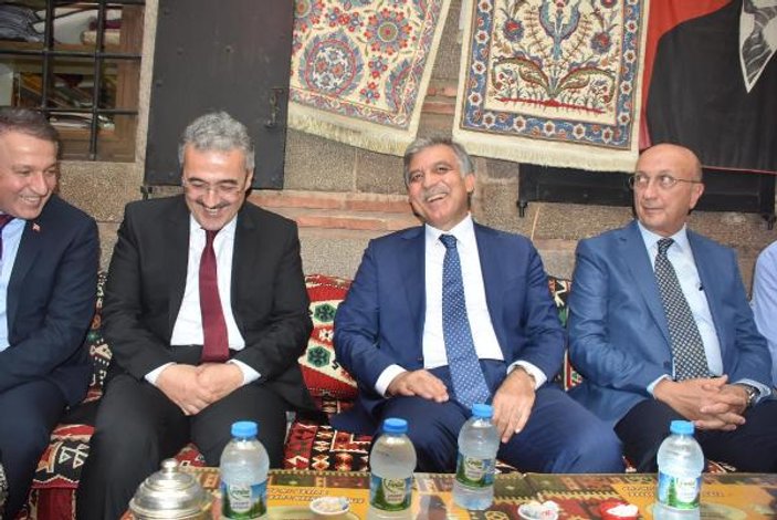Abdullah Gül'den Irak ve Suriye yorumu