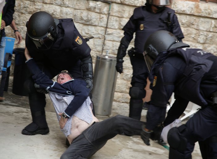 İspanya Başbakanı Rajoy'dan polise teşekkür