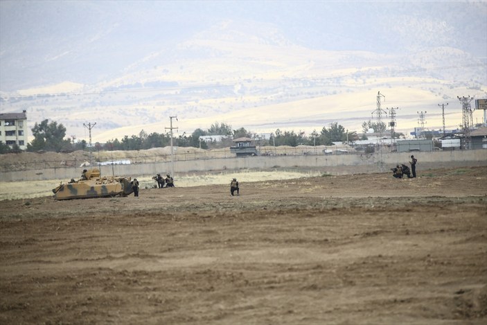 Habur'da son durum: Tanklar geri planda piyadeler sahada