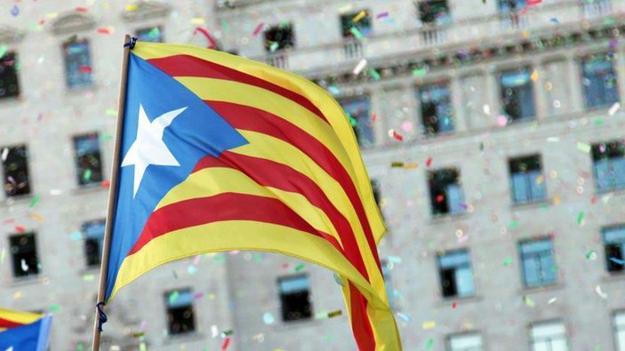 İspanya Katalonya'ya ekonomik yaptırımlara başladı