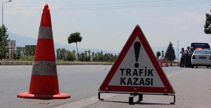 Ağrı'da trafik kazası: 12 yaralı