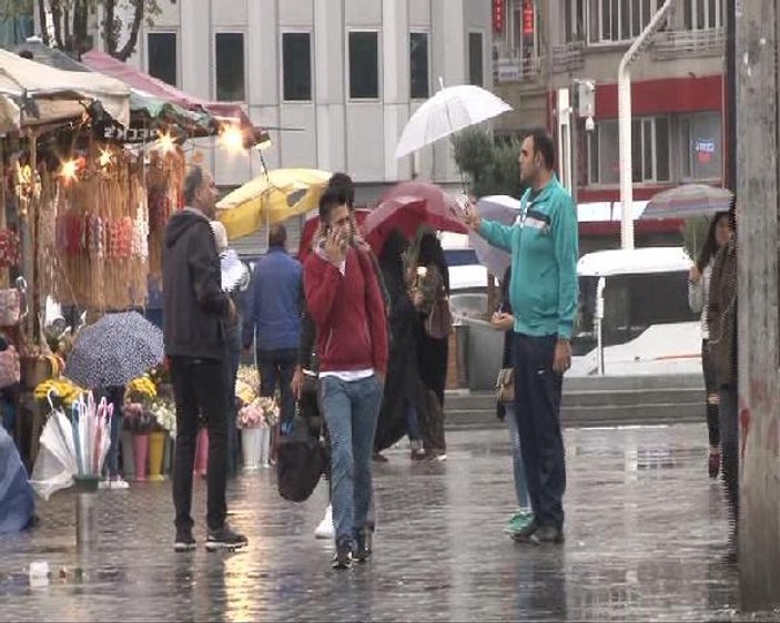 İstanbul'da hava sıcaklığı 15 derece birden düştü