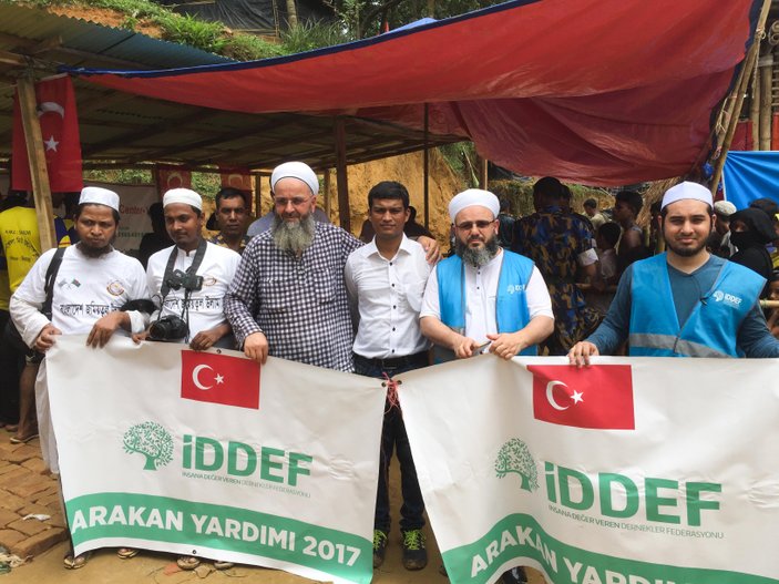 İDDEF Arakanlı müslümanlara çadır kent kuruyor