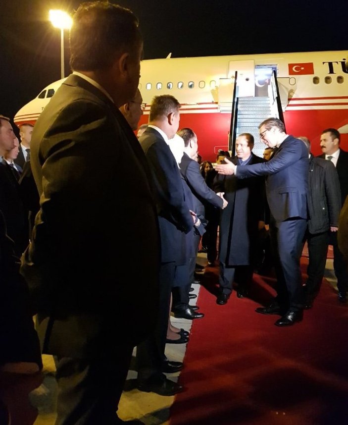 Sırbistan Cumhurbaşkanı saatlerce Erdoğan'ı bekledi