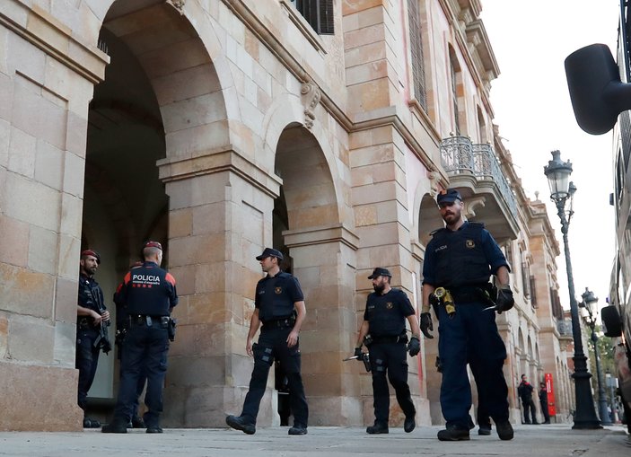 Katalonya polisi suikast alarmında