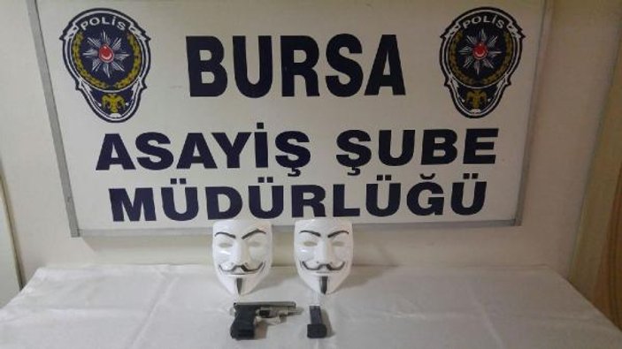 Bursa'da 'V for Vendetta' maskeli soygun