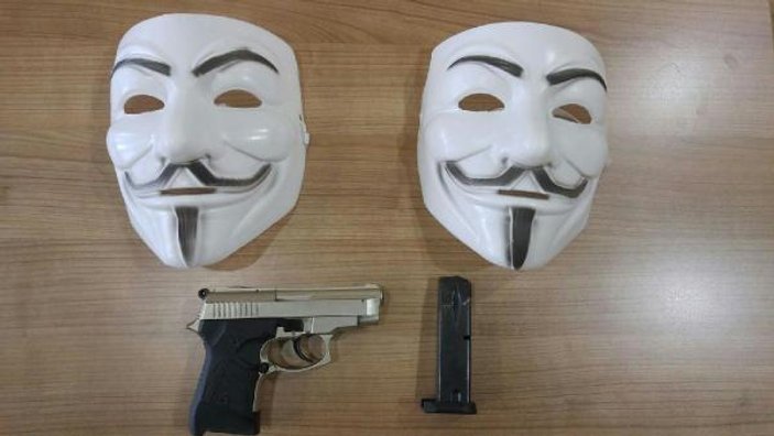 Bursa'da 'V for Vendetta' maskeli soygun