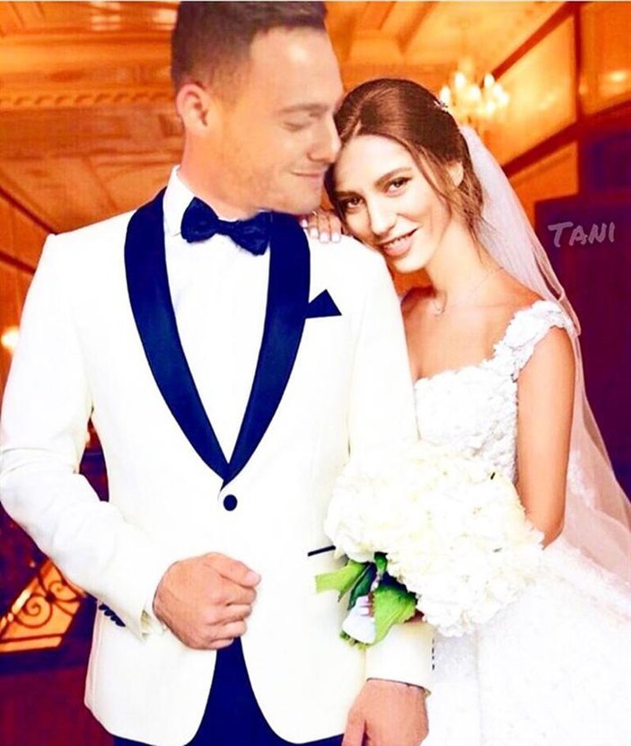 Serenay Sarıkaya ile Kerem Bürsin'i evlendirdiler
