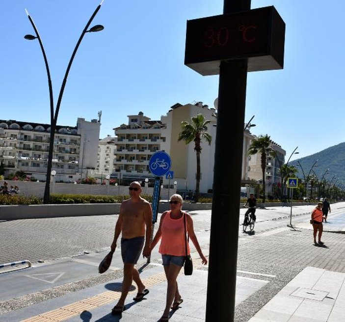 Marmaris'te ekim ayında deniz keyfi