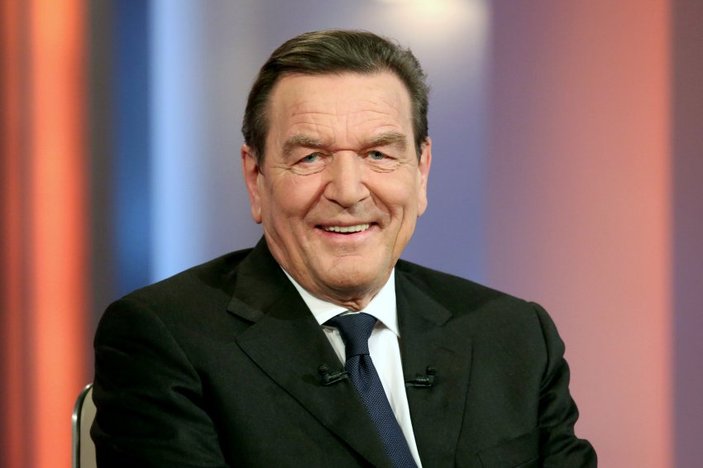 Gerhard Schröder: Türkiye ile iyi ilişkiler kurulmalı
