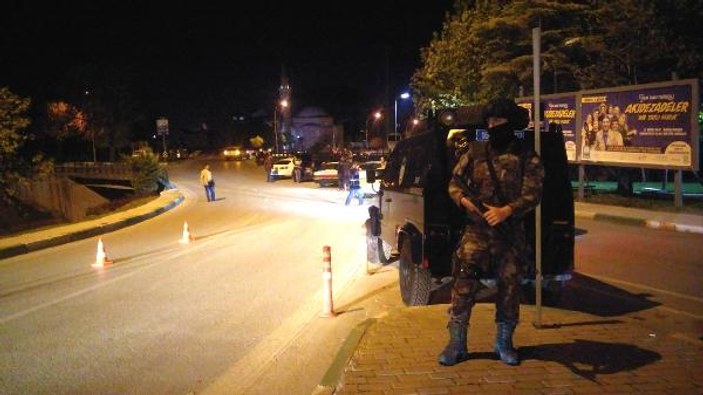 Bursa'da 2 kişiye gözaltı 5 araca trafikten men cezası