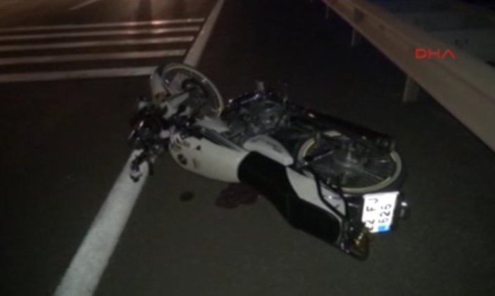 Edirne'de motosiklet traktöre arkadan çarptı: 2 ölü
