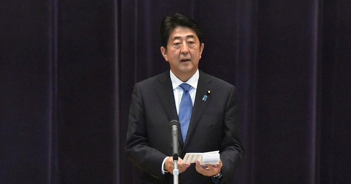 Japonya'da genel seçimin galibi Başbakan Abe