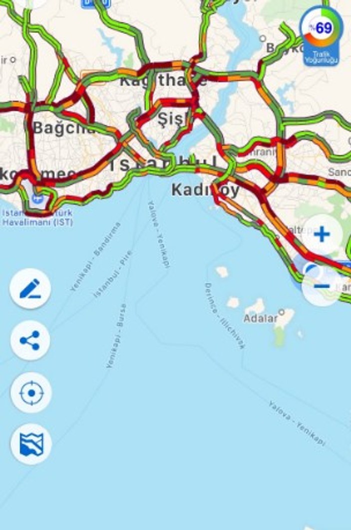 İstanbul'da yağmur etkisini göstermeye başladı