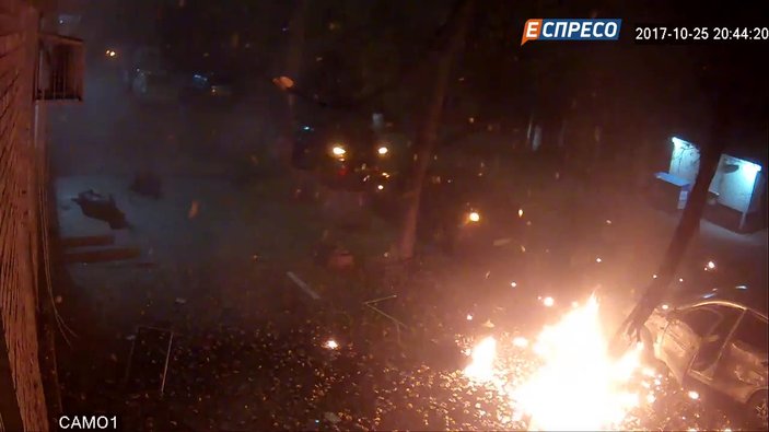 Kiev'de milletvekiline bombalı saldırı anı