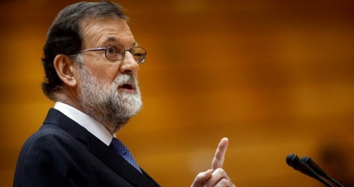 İspanya, Katalonya yönetimini görevden aldı