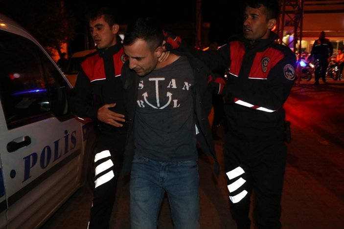 Adana'da polise saldıran 6 kişi gözaltına alındı