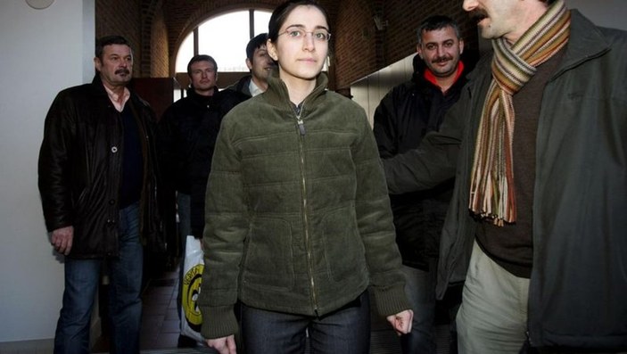Puigdemont için tutuklama kararı çıktı