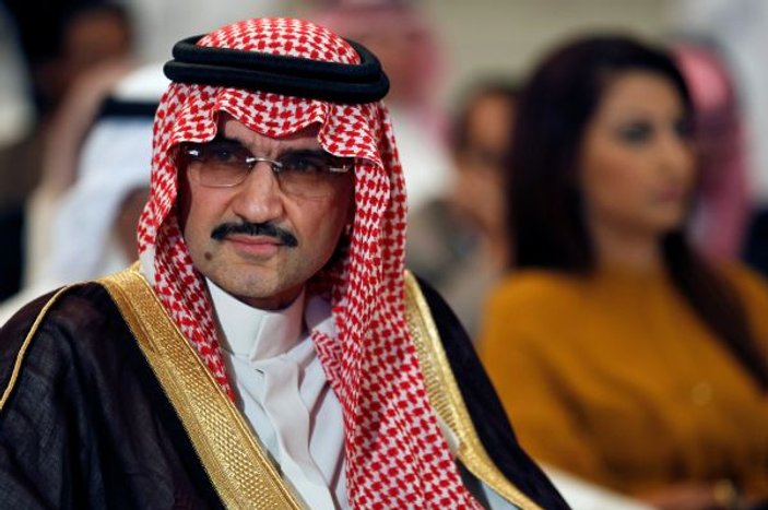 Gözaltındaki Suudi prensleri lüks otelin lobisinde yatırdılar