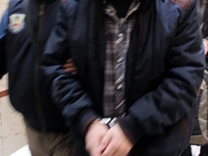 İzmir'de FETÖ operasyonu