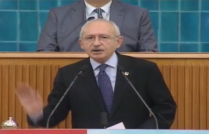 Kılıçdaroğlu elini masaya vurdu emeklilerden oy istedi