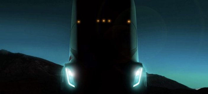 Elon Musk'tan elektrikli kamyon duyurusu