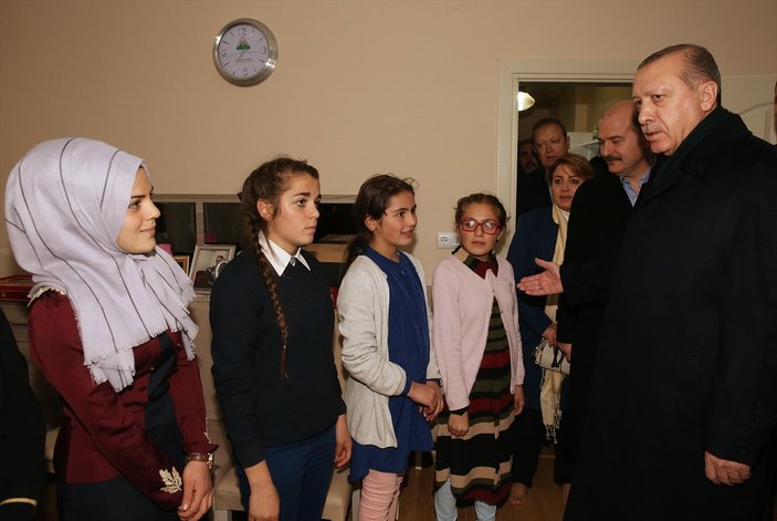 Cumhurbaşkanı Eren Bülbül'ün evine gitti